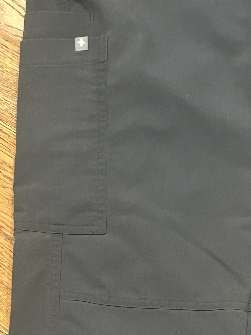 Figs Axim Straight-Leg Cargo Scrub Pant Charcoal Small